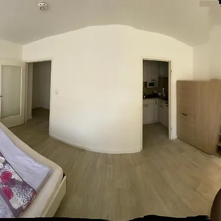 Apartment Hannover /Laatzen-3
