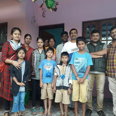 Munnar Brindavan Cottage-3