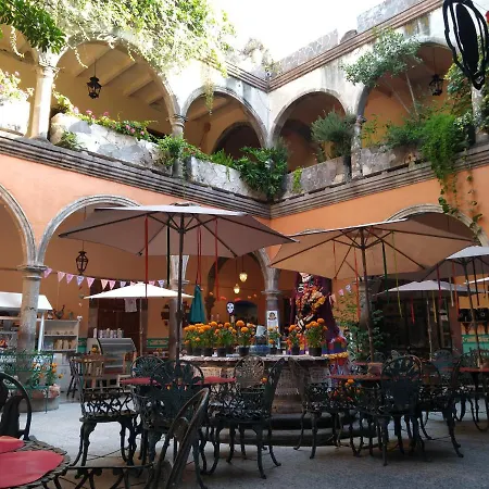 Casa Relox 23-2