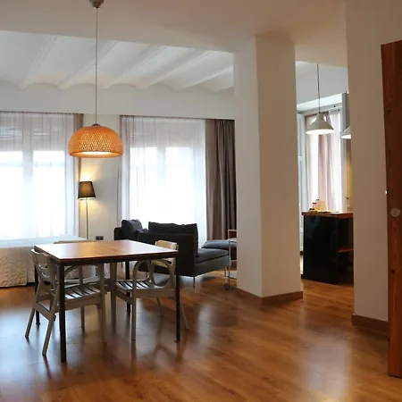 Las Coles Apartasuites-3