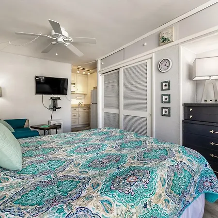 Ocean Wave Condos-3