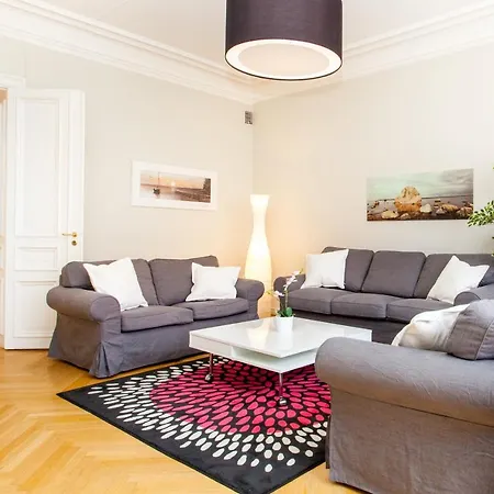 Apartdirect Sveavaegen-2