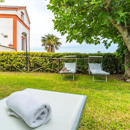 La TERRAZZA sul GIARDINO-3