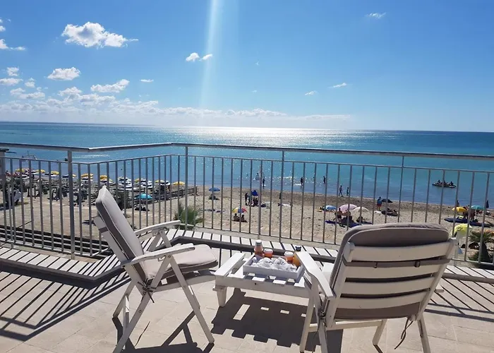 Hotel con vista: Iris Home