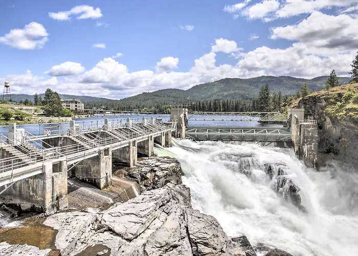 Sunny Home W/ Patio < 10 Mi To Lake Coeur D'Alene