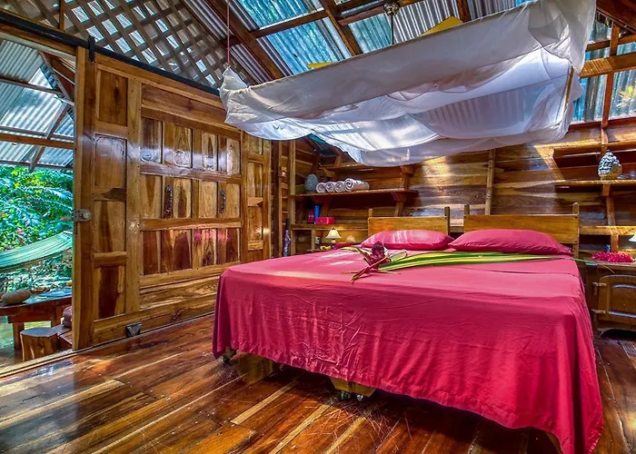 Congo Bongo Ecovillage Costa Rica