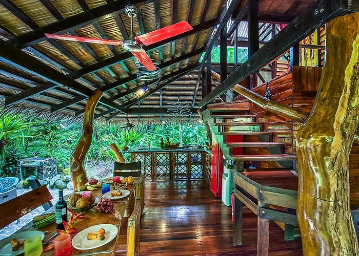 Congo Bongo Ecovillage Costa Rica