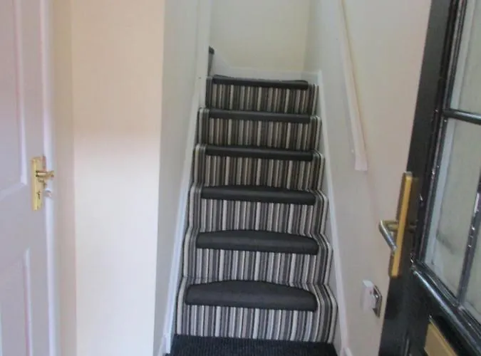 20 Nightingale Gardens, Coton Park, Rugby Cv23 0Wt