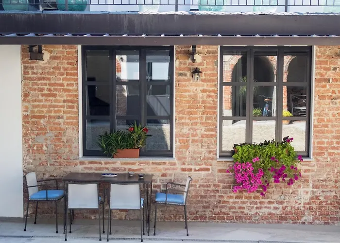 La Tintoria Suites