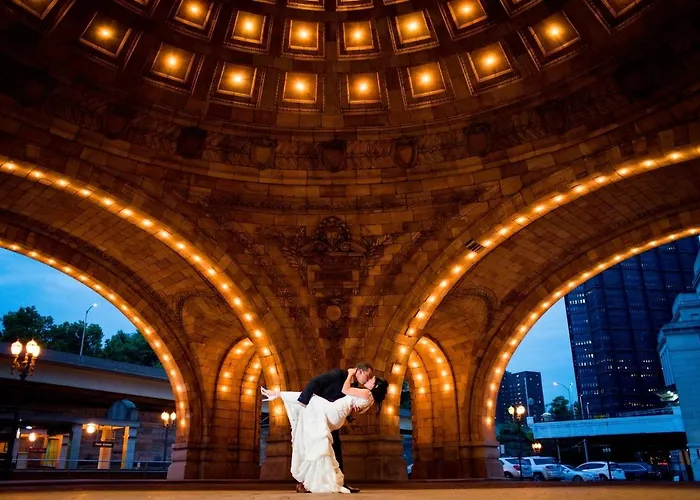 Abode Pittsburgh - Downtown Convention Center