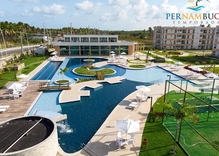 Muro Alto Condomínio Clube