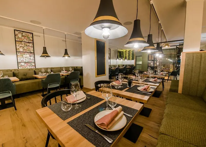 Resort: Weinhotel Freylich Zahn