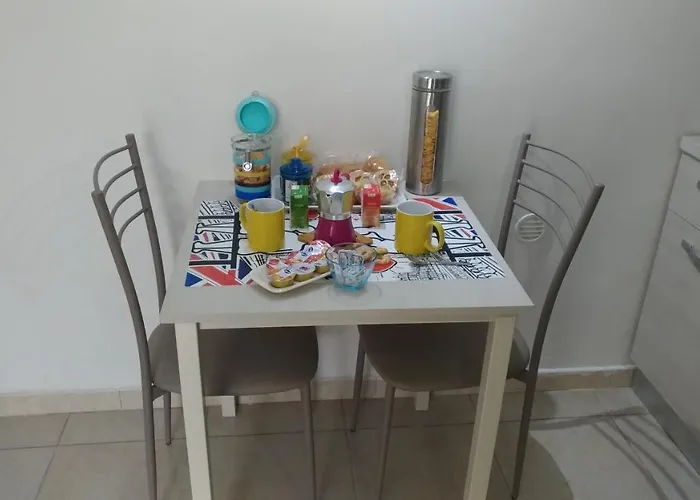 Hotel Ping Pong: Breakfast In Naples