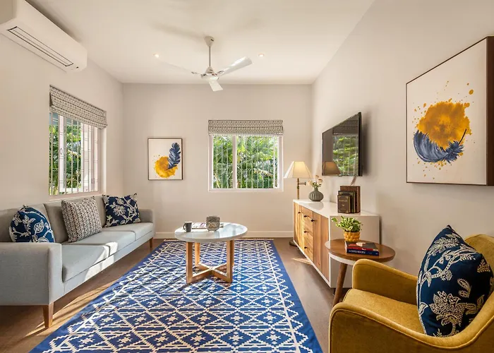 Villa: Ama Stays & Trails, Braganza House