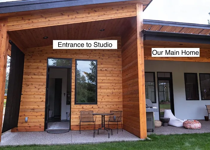Studio On The Fairway Chewelah Golf Course