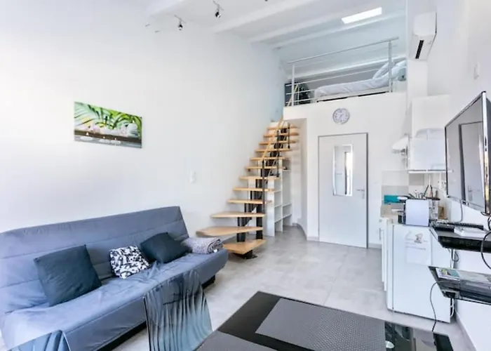 Studio meublé