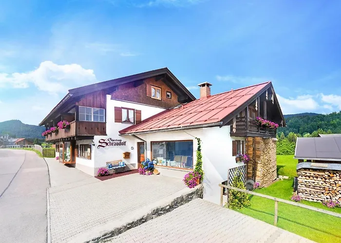 Ferienwohnungen Gaestehaus Schraudolf