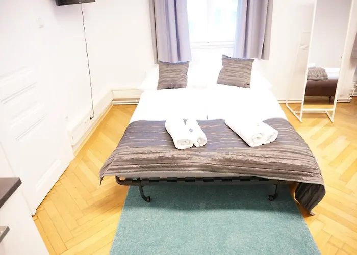 Urban City Apartment - Contactless Check-In