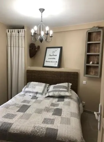 Provence Luberon Bonnieux location gite chez Marcelle