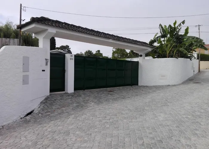 Holiday Home And Weekends, 4