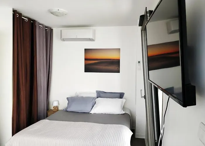 Cosy Lodge Studio confortable et spacieux avec jardin