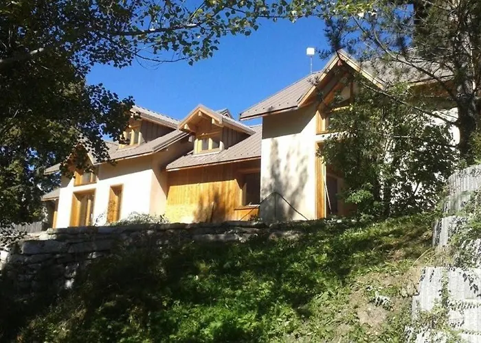 le Serre Barbin : Chalet ensoleillé, tout confort