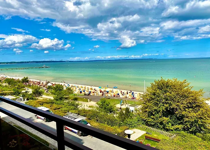 Studio mit Panorama-Meerblick und direkter Strandlage in Scharbeutz