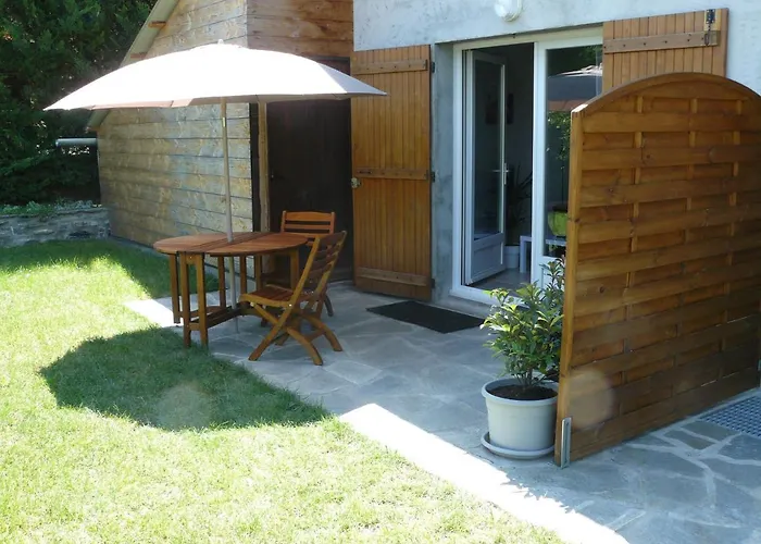 STUDIO ENTRE SAVINES ET EMBRUN PRES DU LAC DE SERREPONçON