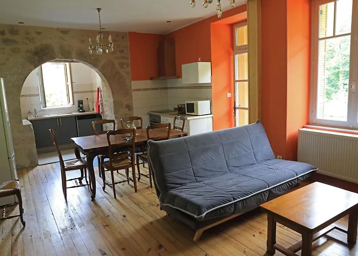 Suite avec vue panoramique sur la Truyère