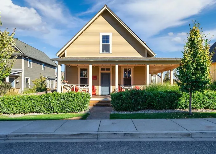 Cabernet Cottage #8