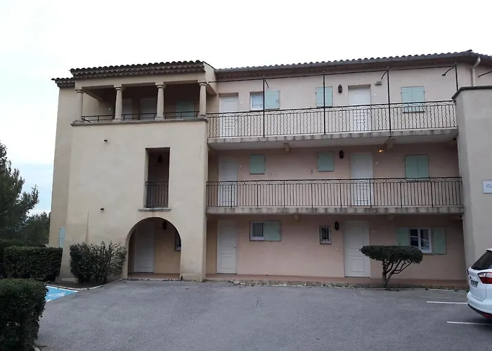 Studio sur le Domaine du Golf de Pont Royal