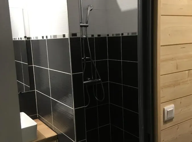 Studio 4 personnes fraichement rénové au pied des pistes à Valfréjus