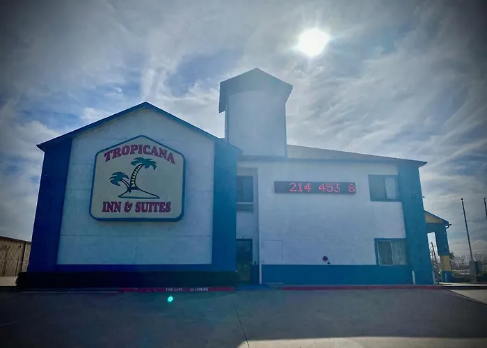 Tropicana Inn And Suites