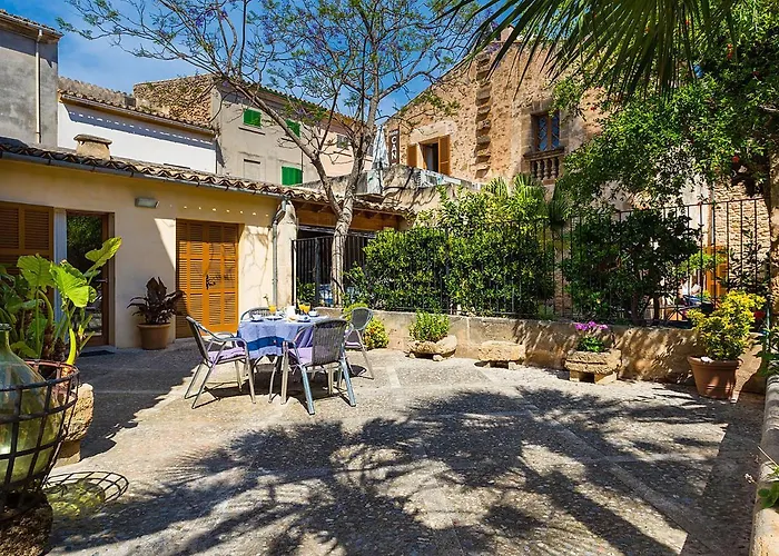 Town House Esglesia In Alcudia