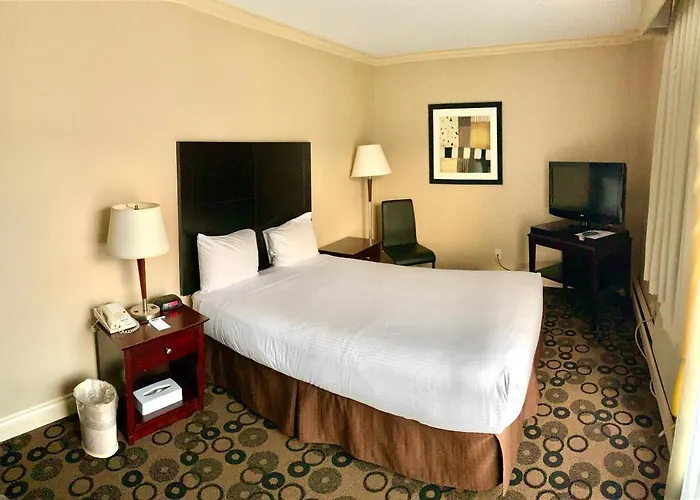 Park Inn & Suites By Radisson