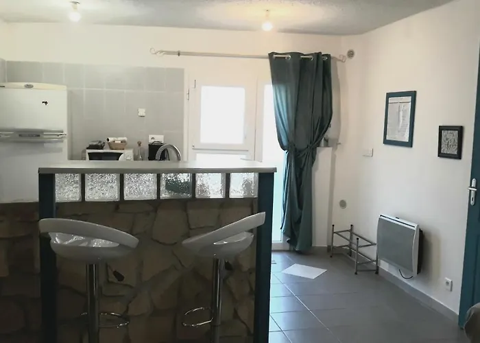 Pause Appart 40 m2 avec cour privative - Spacieux&Confortable