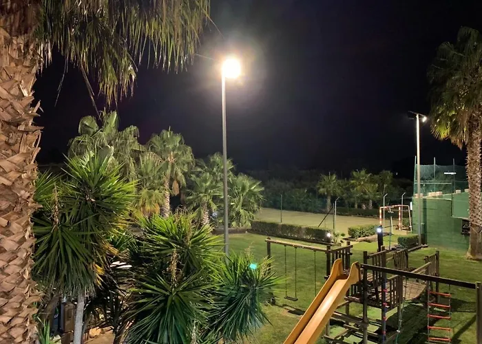De Tres Casas Con Padel Y Piscina