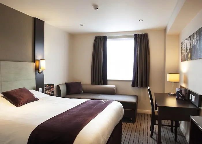 Premier Inn Bath City Centre