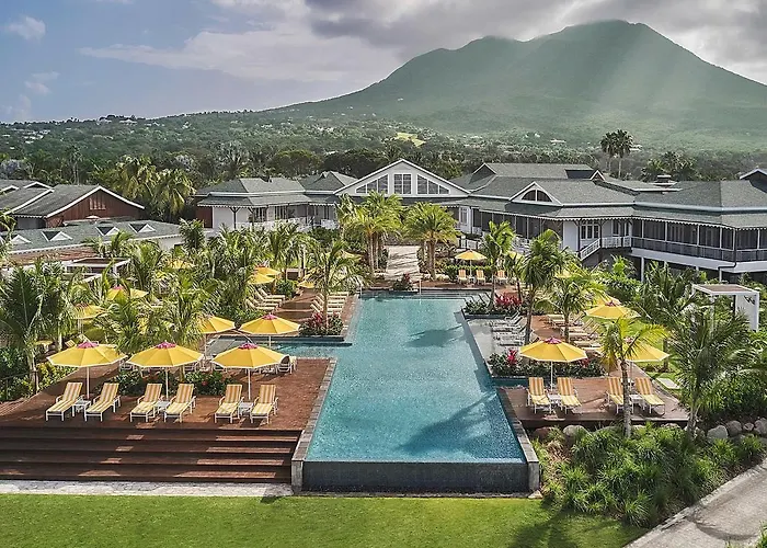 Family Hotel: Four Seasons Resort Nevis