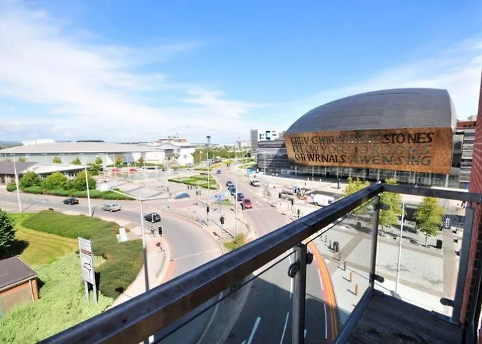 Quayside Apartments By Urban Space