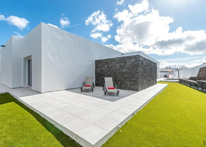 Villa Rossa - Villas Now - LH215 By Villas Now Ltd