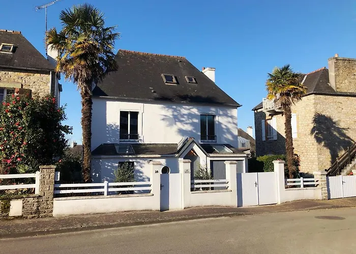 Le Huic maison de marin lambrissée