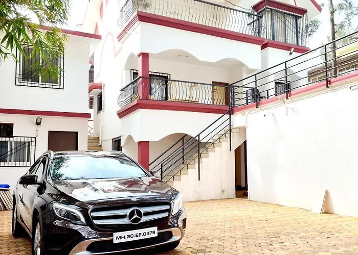 Oreo Villa With Swimming Pool