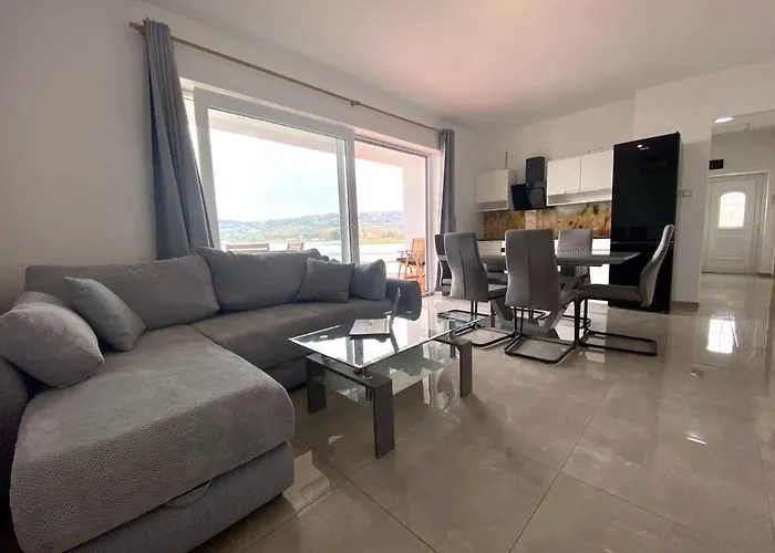 Villa Olga - Unique House With Private Beach