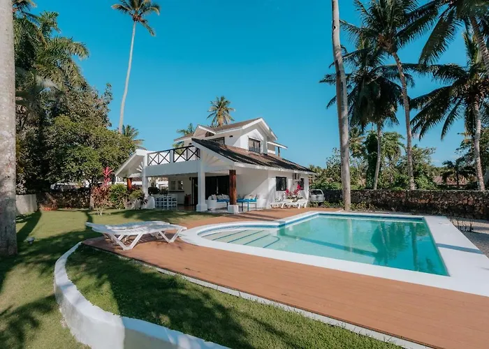 Condo Hotel Playa Las Ballenas