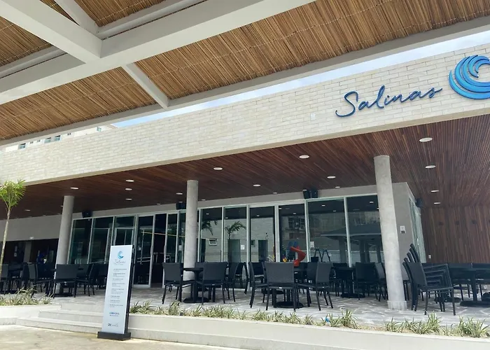 Salinas Exclusive