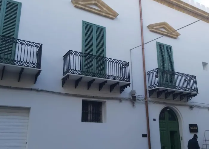 Palazzo Al Carmine Dimora Storica