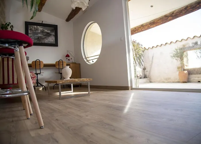 La Comédie de Pézenas - Appartements