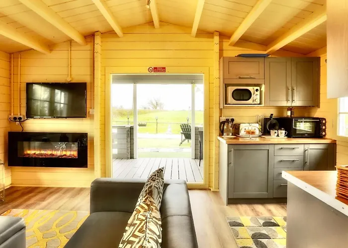 Sunset Log Cabin