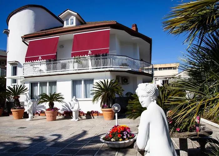 B&B: Hotel Ibisco Suites & Relax